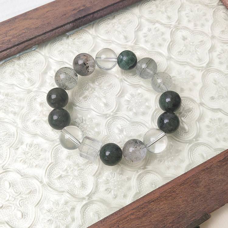 "Forest Spirit Pulse" Triple Green Energy + White Crystal Bracelet: Gather Treasures, Generate Wealth, Purify the Domain, Empower ✨💧
