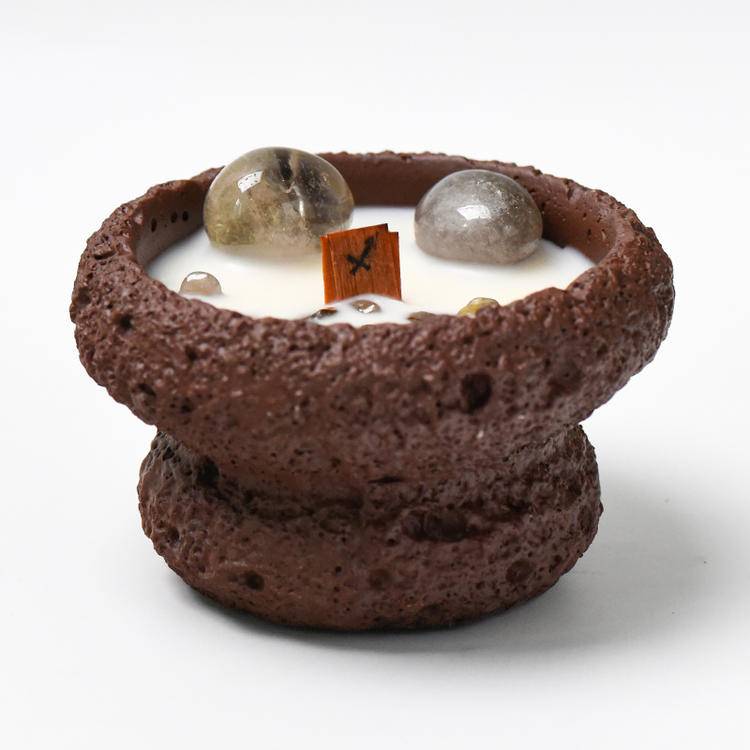 Celestial Aura: Zodiac Crystal Infused Aroma Candle