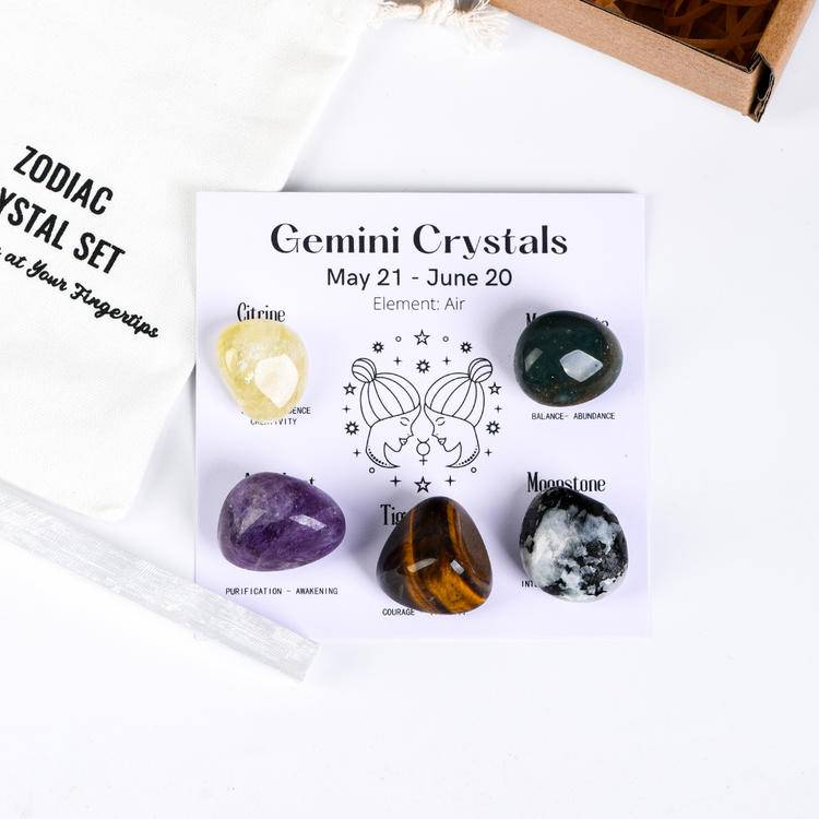 Your zodiac sign is naturally endowed with "stone" power. Here is a set of healing stones for the 12 zodiac signs -- Customized Natal Crystal Array × 5-level Energy barrier × Unlock Hidden personality