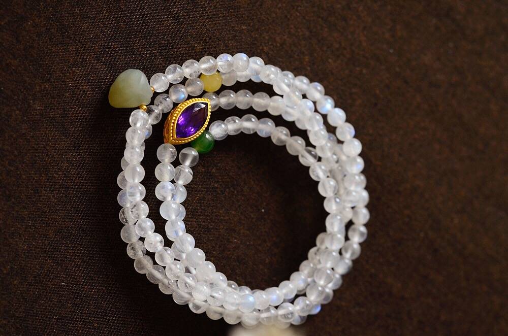 Moon Zen Court" Moonstone Multi-circle bracelet: Amethyst Attracts wisdom, amber Brings Blessings, Jade Guards Roots, Lotus Pod Conceals Truth, Gilt Adorns the moon