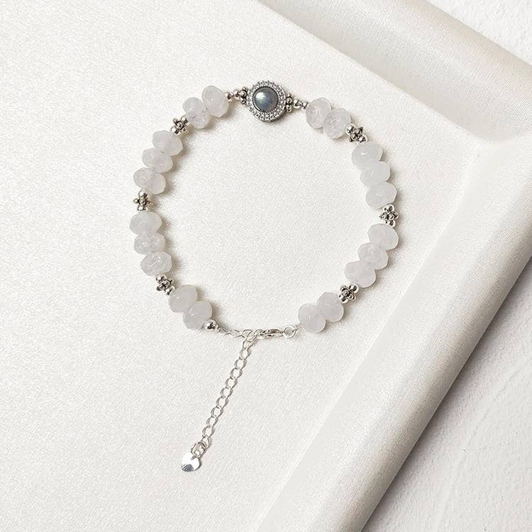 ✨ Pure Realm · Energy Flow ✨ White Ghost beaded Faceted Bracelet · Dancing with Grey Moonlight