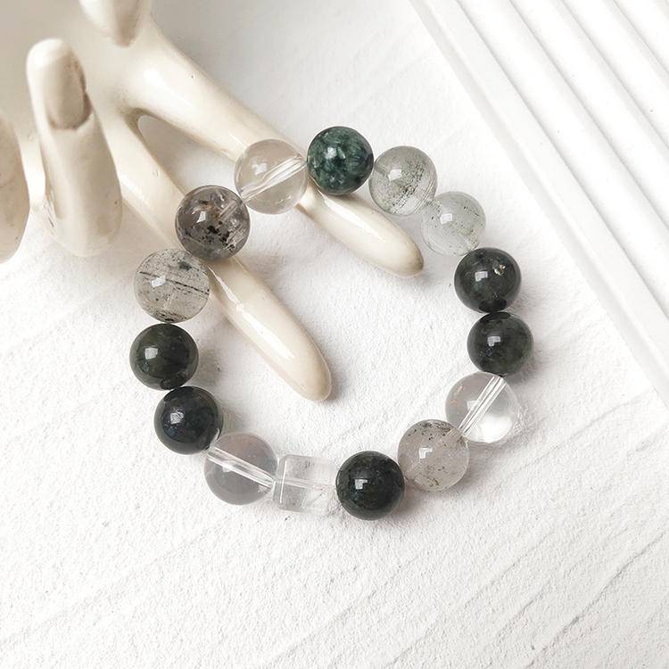 "Forest Spirit Pulse" Triple Green Energy + White Crystal Bracelet: Gather Treasures, Generate Wealth, Purify the Domain, Empower ✨💧